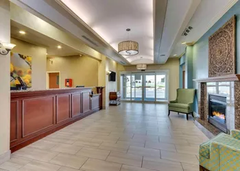 Comfort Inn & Suites Waco Woodway hotel thumbnail 2