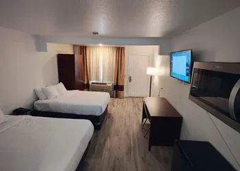 Rancho Cordova Inn hotel thumbnail 5