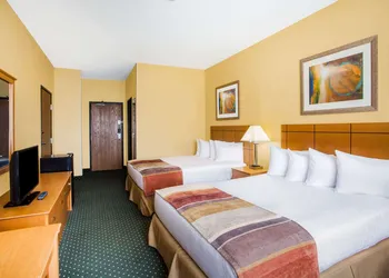 Baymont by Wyndham Helena hotel thumbnail 6