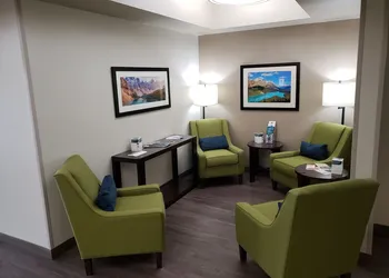 Comfort Inn & Suites Red Deer hotel thumbnail 8