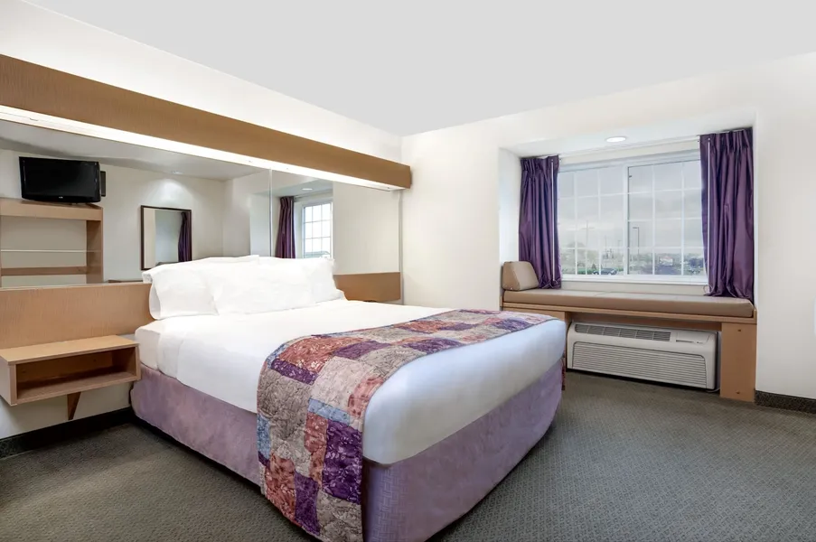 Microtel Inn & Suites by Wyndham Mankato hotel detail image 6