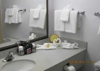 Days Inn by Wyndham Daytona Oceanfront hotel thumbnail 4