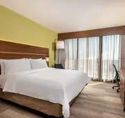 Holiday Inn Express & Suites Santa Ana - Orange County by IHG hotel detail image 3