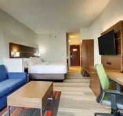 Holiday Inn Express & Suites Aurora - Naperville by IHG hotel detail image 3