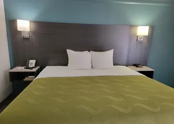 Quality Inn Rock Hill Northeast I-77 hotel thumbnail 6
