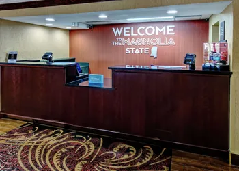 Hampton Inn Corinth hotel thumbnail 3