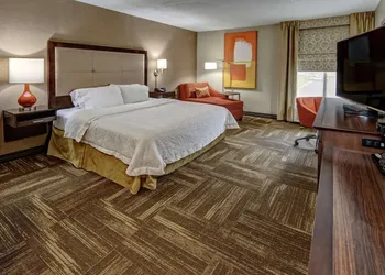 Hampton Inn Corinth hotel thumbnail 6