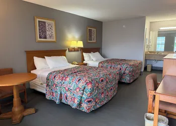 Key West Inn hotel thumbnail 2