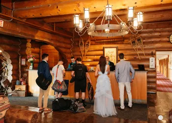 Le Grand Lodge Mont-Tremblant hotel thumbnail 3