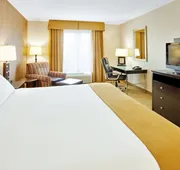 Holiday Inn Express Hotel & Suites Lebanon by IHG hotel detail image 3