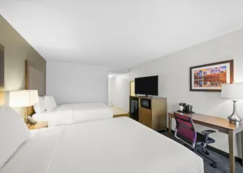 La Quinta Inn & Suites by Wyndham Atlanta Douglasville hotel thumbnail 5