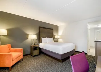 La Quinta Inn & Suites by Wyndham Atlanta Douglasville hotel thumbnail 6