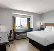 Microtel Inn & Suites by Wyndham Tracy hotel detail image 3