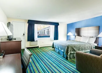 Beacon Inn and Suites hotel thumbnail 2