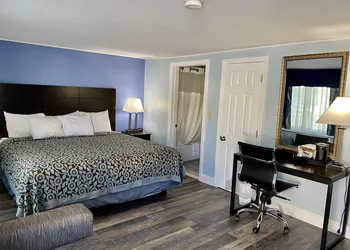 Beacon Inn and Suites hotel thumbnail 4