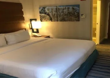 Fairfield Inn by Marriott New York Manhattan/Fifth Avenue hotel thumbnail 5