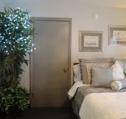 The North Shore Inn hotel detail image 5