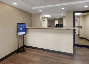 Days Inn by Wyndham Dumfries Quantico hotel thumbnail 2