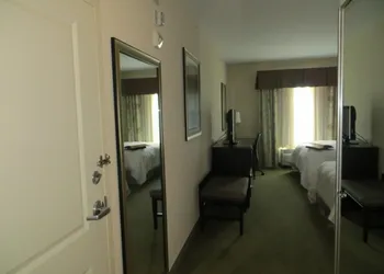 Hampton Inn La Grange hotel thumbnail 4