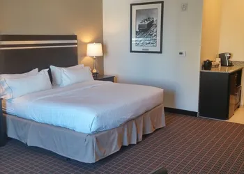 Holiday Inn Express & Suites Golden - Denver Area by IHG hotel thumbnail 3