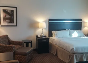 Holiday Inn Express & Suites Golden - Denver Area by IHG hotel thumbnail 4