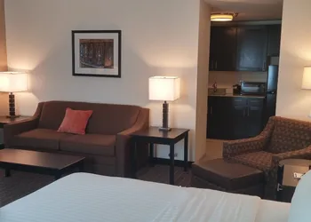 Holiday Inn Express & Suites Golden - Denver Area by IHG hotel thumbnail 8