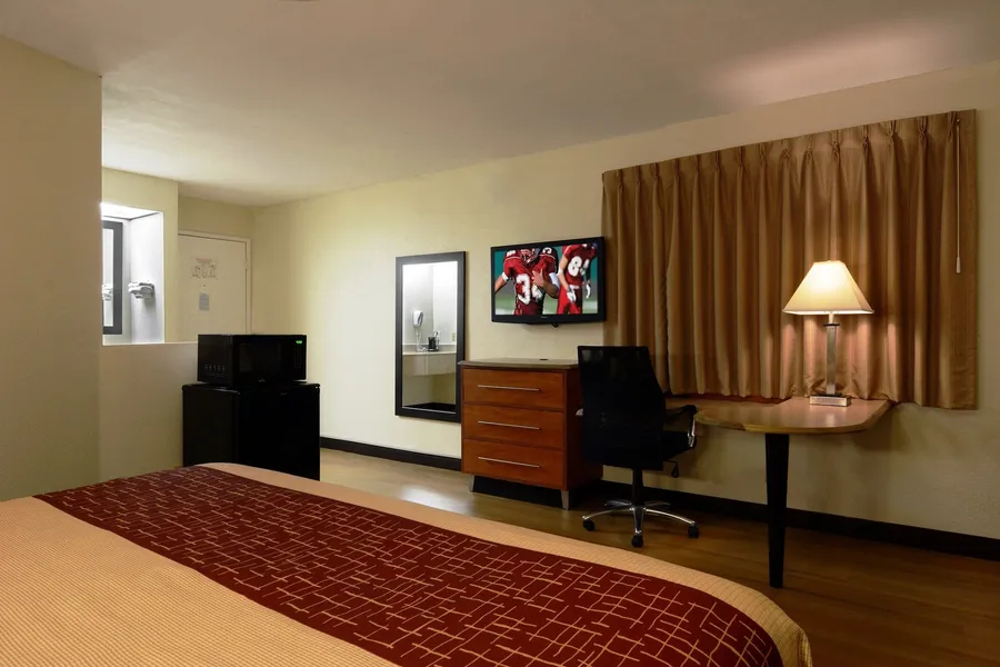 Red Roof Inn San Dimas - Fairplex hotel detail image 6