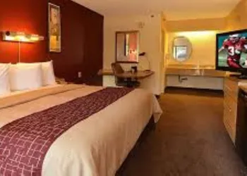 Red Roof Inn San Dimas - Fairplex hotel thumbnail 8