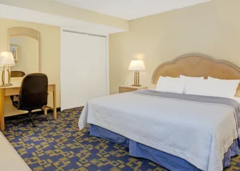 Windsor Hotel hotel thumbnail 5