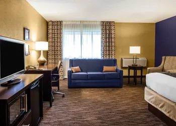 Suburban Studios Arlington Heights – Elk Grove hotel thumbnail 7