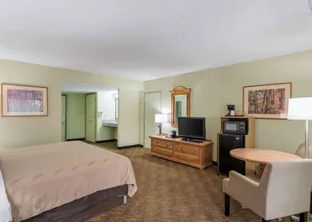 Quality Inn Payson hotel thumbnail 7