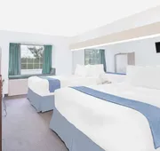 Microtel Inn by Wyndham Broken Bow hotel detail image 4