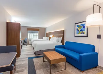 Holiday Inn Express & Suites Eau Claire North by IHG hotel thumbnail 2