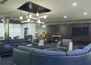 Courtyard by Marriott Medford Airport hotel thumbnail 4