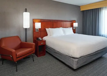 Courtyard by Marriott Medford Airport hotel thumbnail 6
