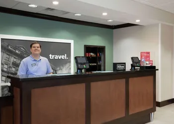 Hampton Inn & Suites Wheeling-The Highlands hotel thumbnail 3
