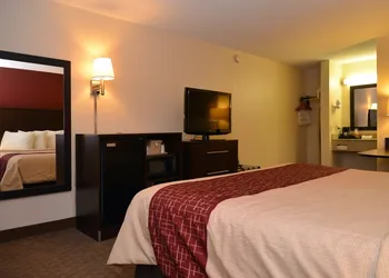 Red Roof Inn Cookeville - Tennessee Tech hotel thumbnail 5