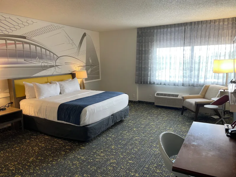 St. Louis Airport Hotel hotel detail image 2