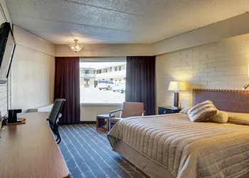 El Rancho Hotel hotel thumbnail 8