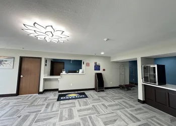 Days Inn by Wyndham Washington Court House hotel thumbnail 6
