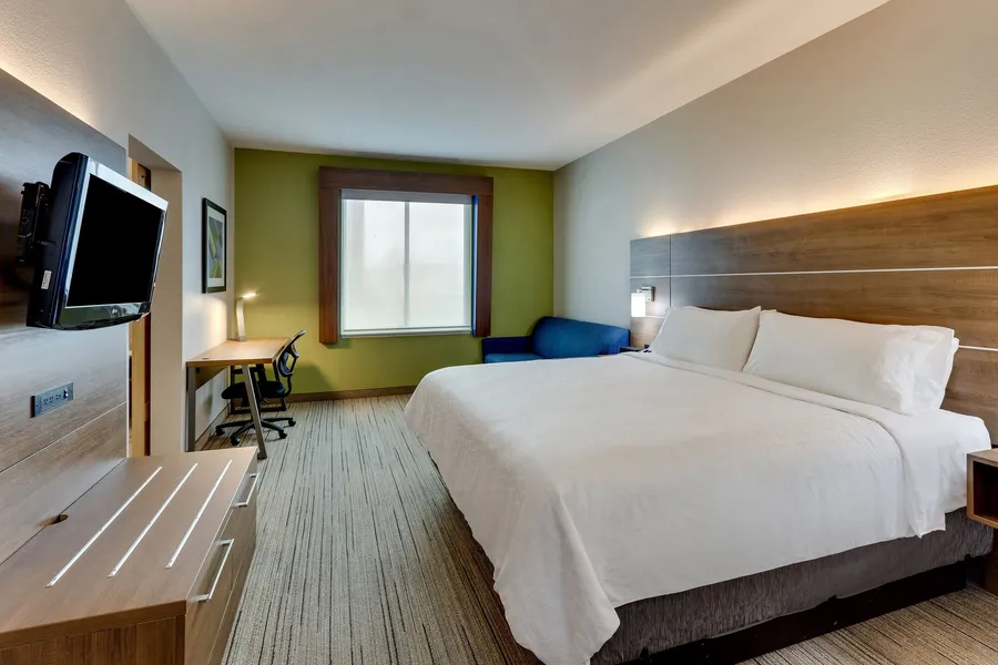Holiday Inn Express & Suites Waxahachie by IHG hotel detail image 6