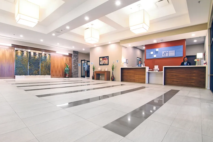 Holiday Inn Express & Suites Calgary NW - University Area by IHG hotel detail image 2