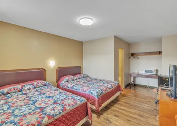 Viking Motel hotel thumbnail 3