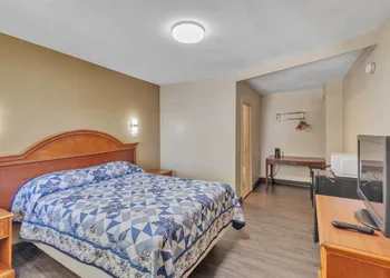 Viking Motel hotel thumbnail 6