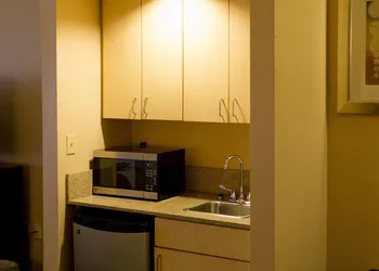 Holiday Inn Express Hotel & Suites Oxford by IHG hotel thumbnail 5