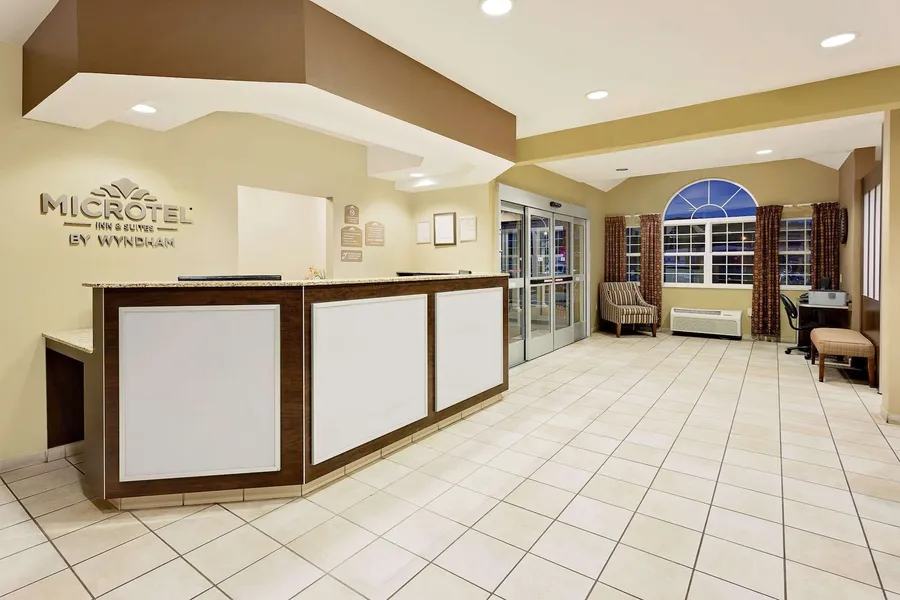 Microtel Inn & Suites by Wyndham Prairie du Chien hotel detail image 2