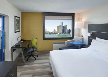 Holiday Inn Express Windsor Waterfront by IHG hotel thumbnail 2