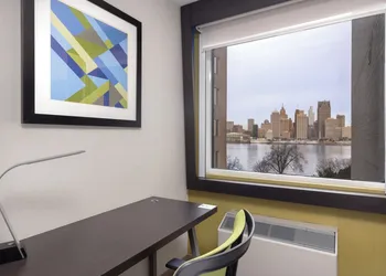 Holiday Inn Express Windsor Waterfront by IHG hotel thumbnail 8