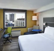 Holiday Inn Express Windsor Waterfront by IHG hotel detail image 5