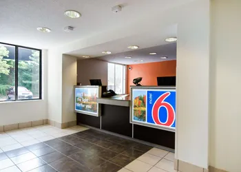 Motel 6 Springfield, VA - Washington DC Southwest hotel thumbnail 4